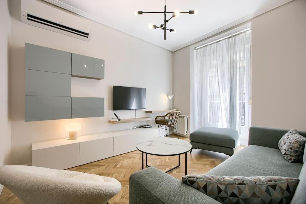 مدريد New&Beatiful&Central Apartment*El Balcon De Chueca المظهر الخارجي الصورة