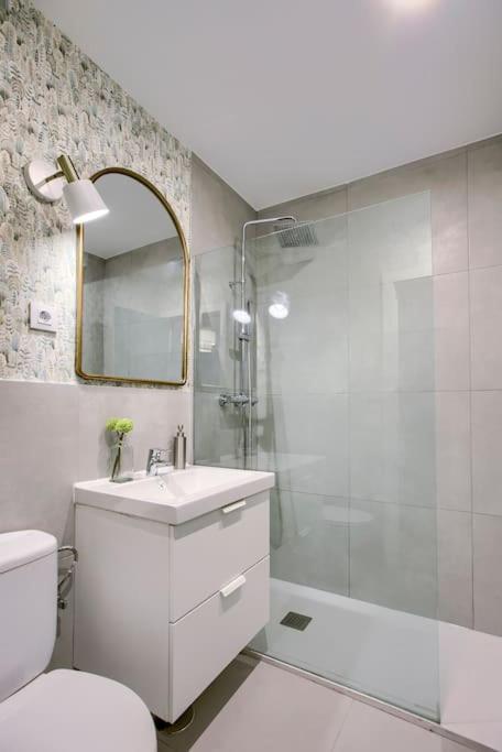 مدريد New&Beatiful&Central Apartment*El Balcon De Chueca المظهر الخارجي الصورة
